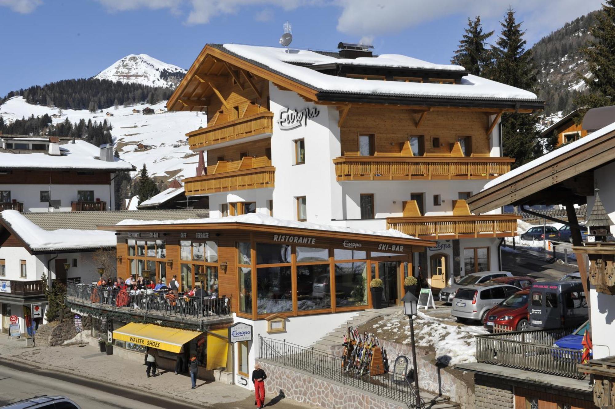 Hotel Europa Dolomites Selva di Val Gardena Exterior foto